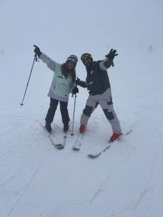 skiing, mostly falling