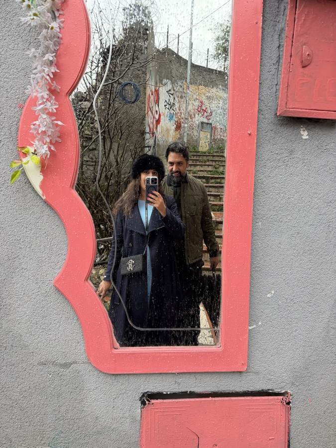 pink mirror, rainy steps