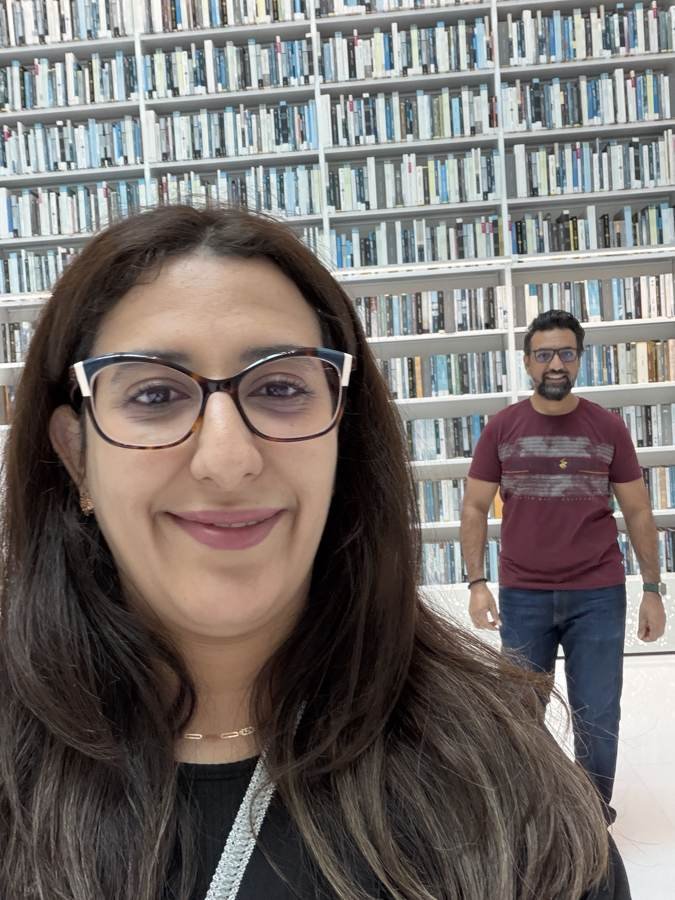 library selfie